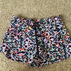 Hardly worn Athleta shorts